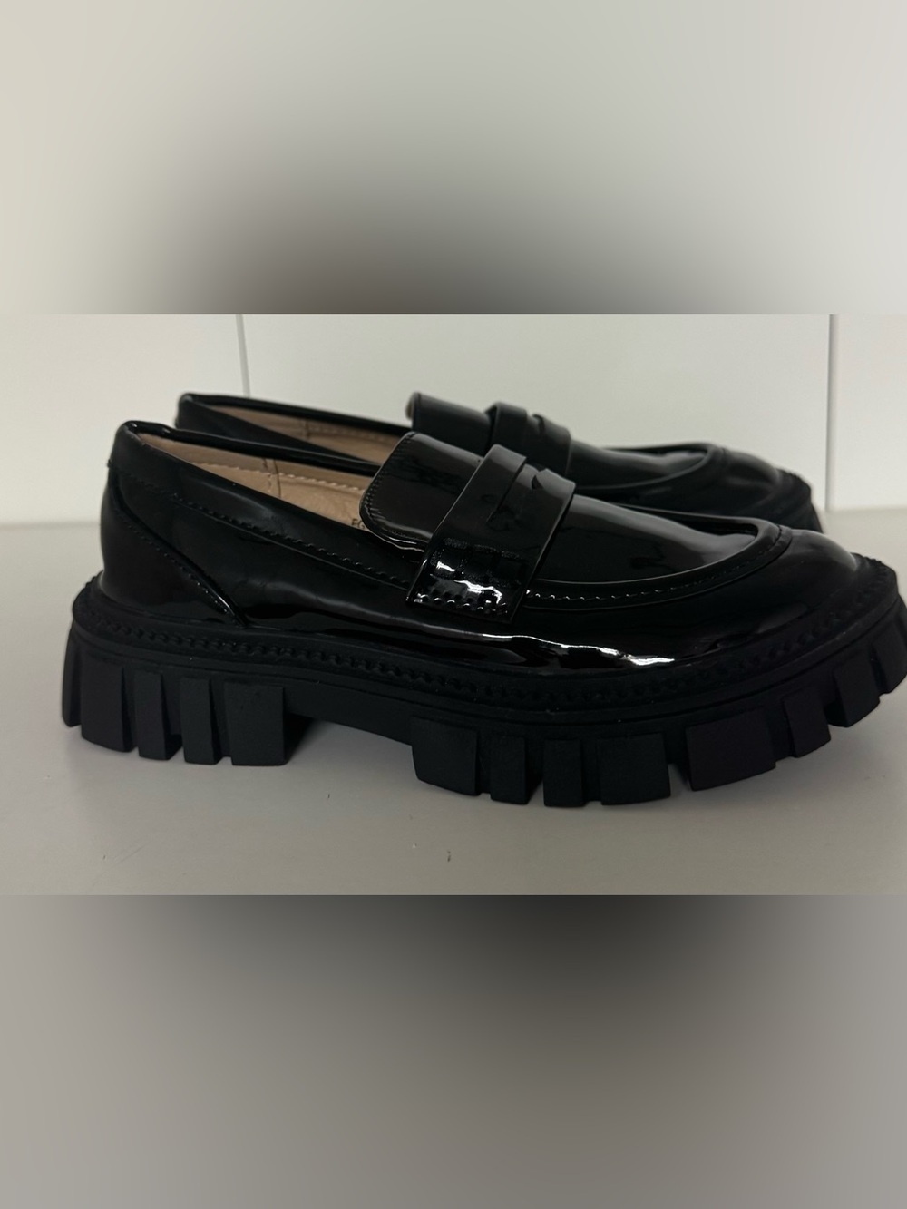 Capelli of New York Black Patent Lug Sole Kids Loafers